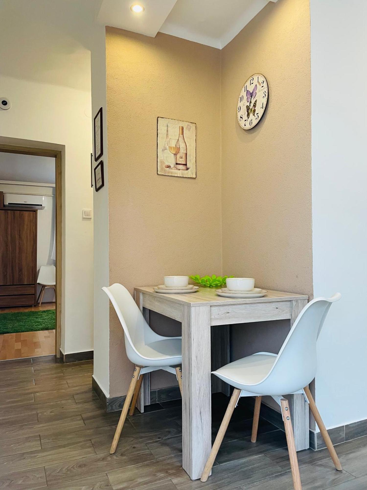 Weninger Studio Apartman คิชคุนฮาลาส ภายนอก รูปภาพ