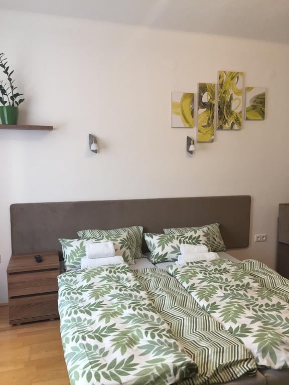 Weninger Studio Apartman คิชคุนฮาลาส ภายนอก รูปภาพ